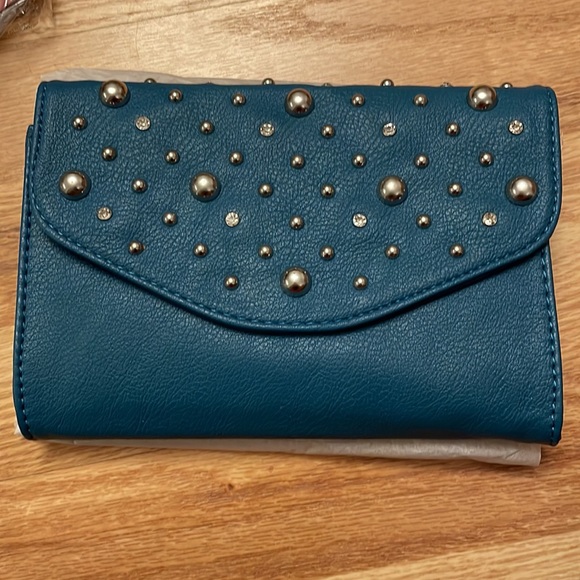 NIP Grace Adele Britt Clutch in Ocean - Picture 2 of 5